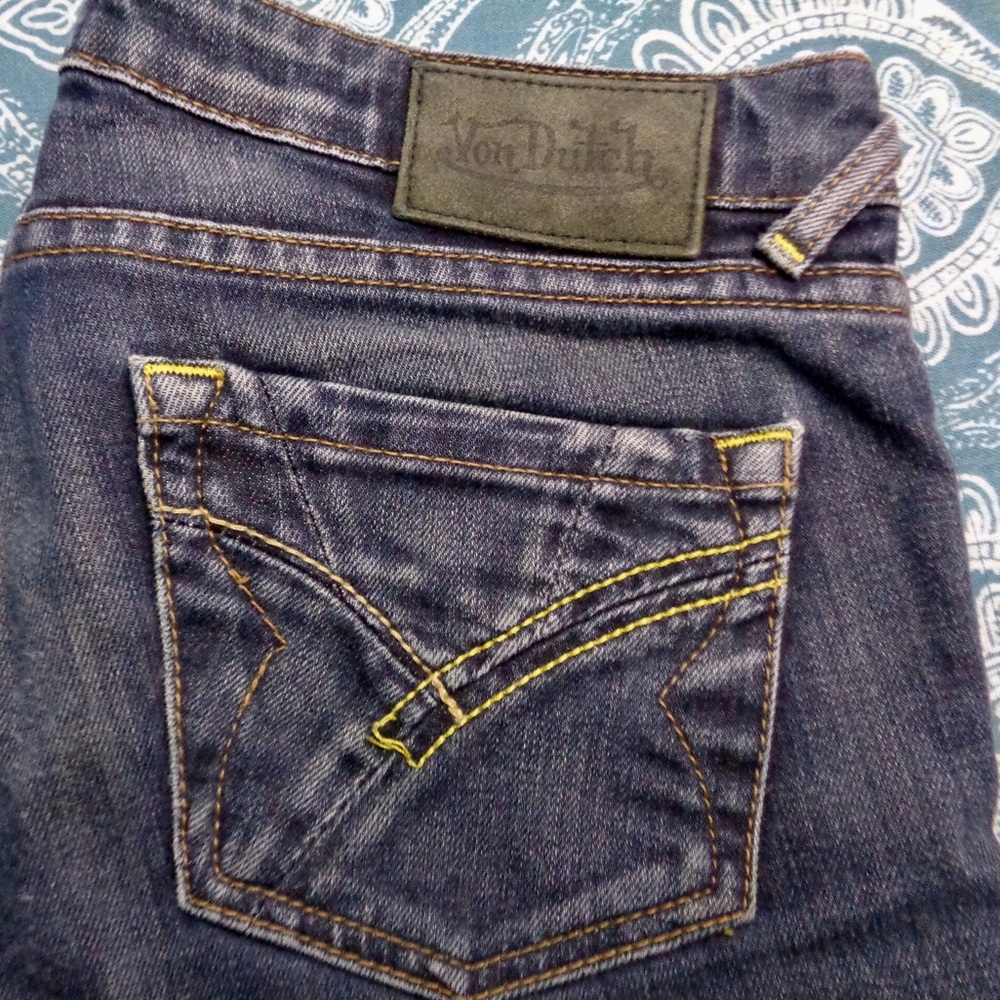 Von Dutch Boot-Cut Jeans